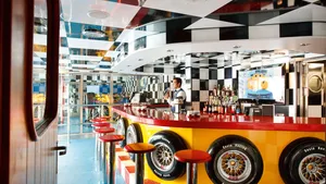 Costa Pacifica image 9